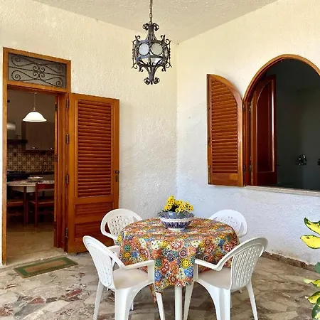 La Casa Dei Bouganville Lo Stagnone *